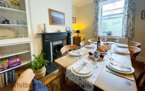 Deerness, 4Star Gold Award 2024, Whitby Villa Екстериор снимка