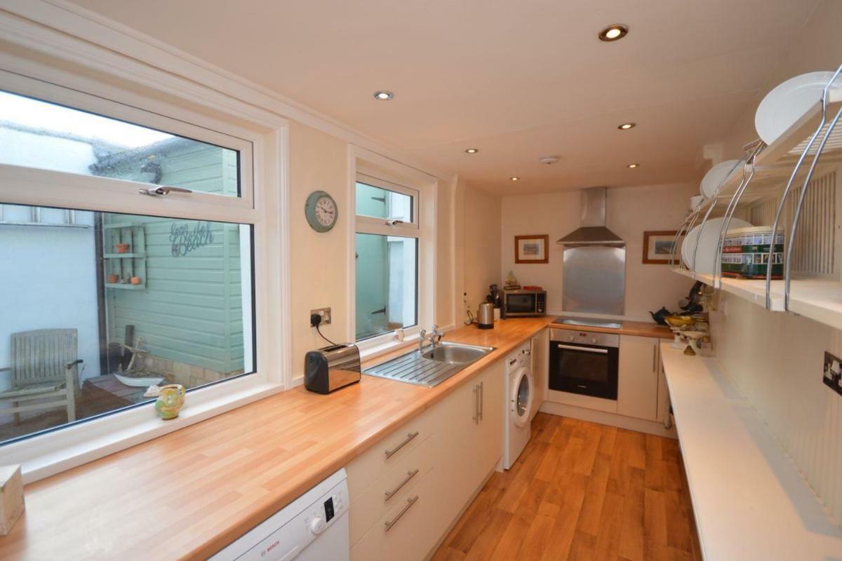 Deerness, 4Star Gold Award 2024, Whitby Villa Екстериор снимка